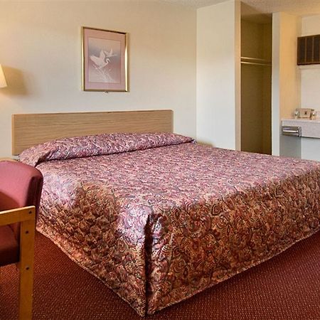 Peoria Inn Тълса Екстериор снимка