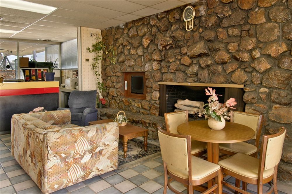 Peoria Inn Тълса Екстериор снимка